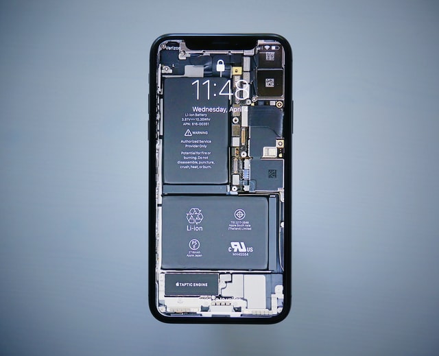 Apple Repair Prices VS Third-Party iPhone Repair Service